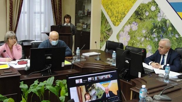Звіти за 2021 рік з програм наукових досліджень ПНД 16 «Соняшник» та ПНД 17 «Генетичні ресурси рослин»