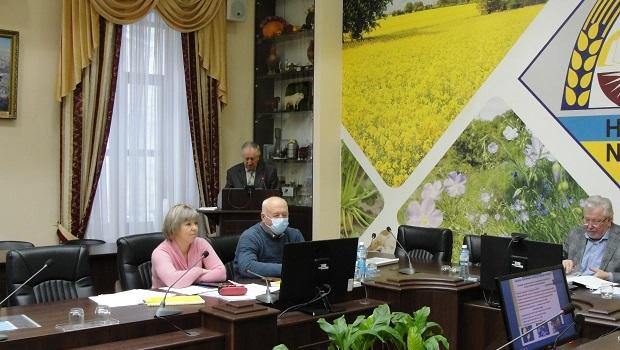 Звіти за 2022 рік з програм наукових досліджень ПНД 16 «Соняшник» та ПНД 17 «Генетичні ресурси рослин»