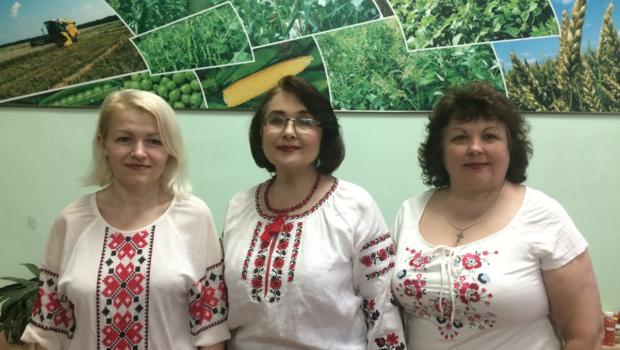 Із Днем Вишиванки!
